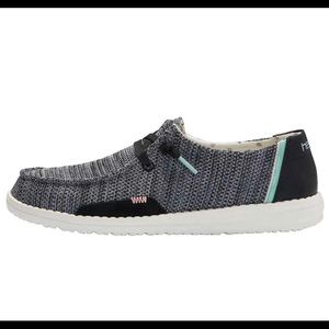 Wendy Sox Classic Hey Dudes Size 10